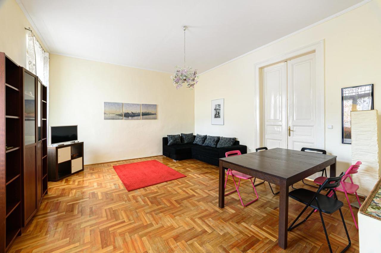 Alessia Apartment City Center Budapest Bagian luar foto