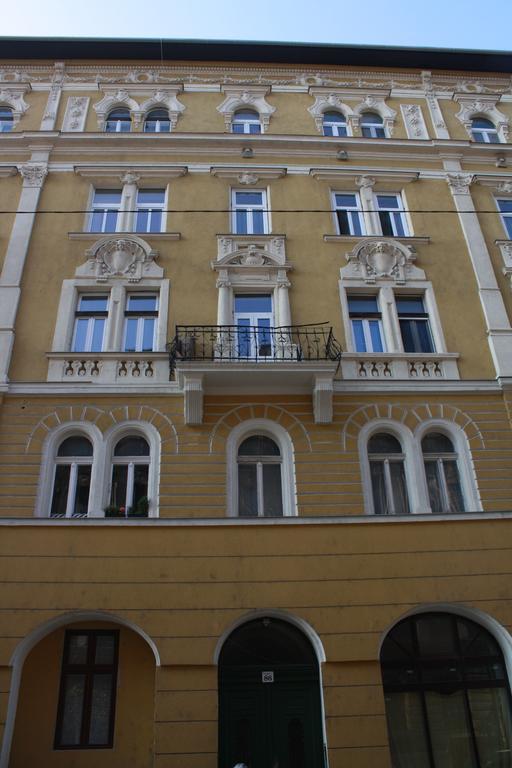 Alessia Apartment City Center Budapest Bagian luar foto